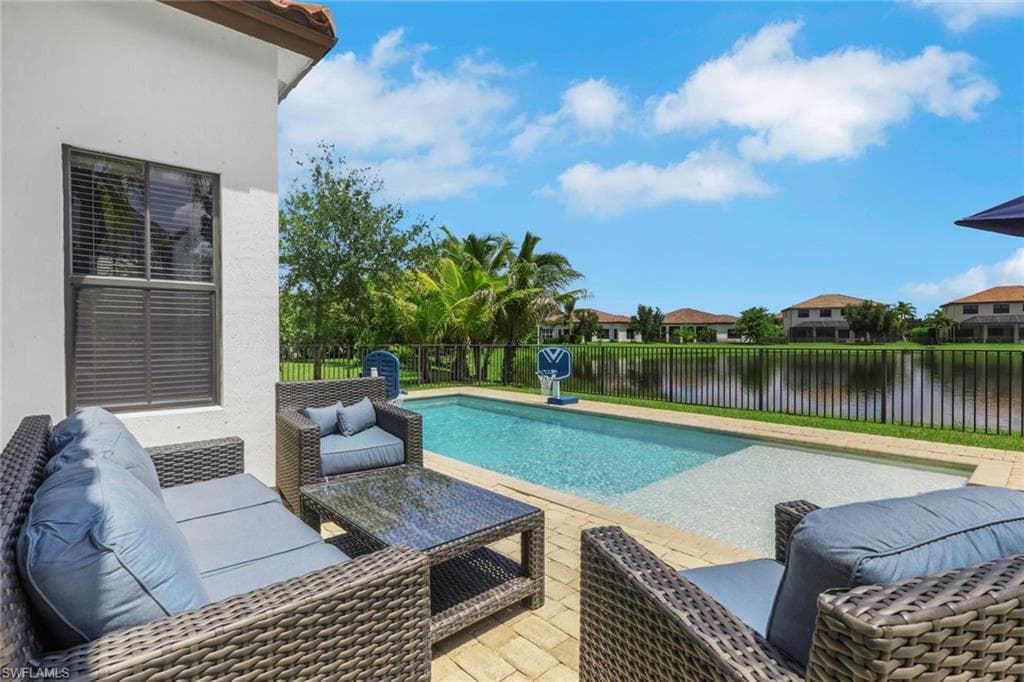 5386 Ferrari AVE-32