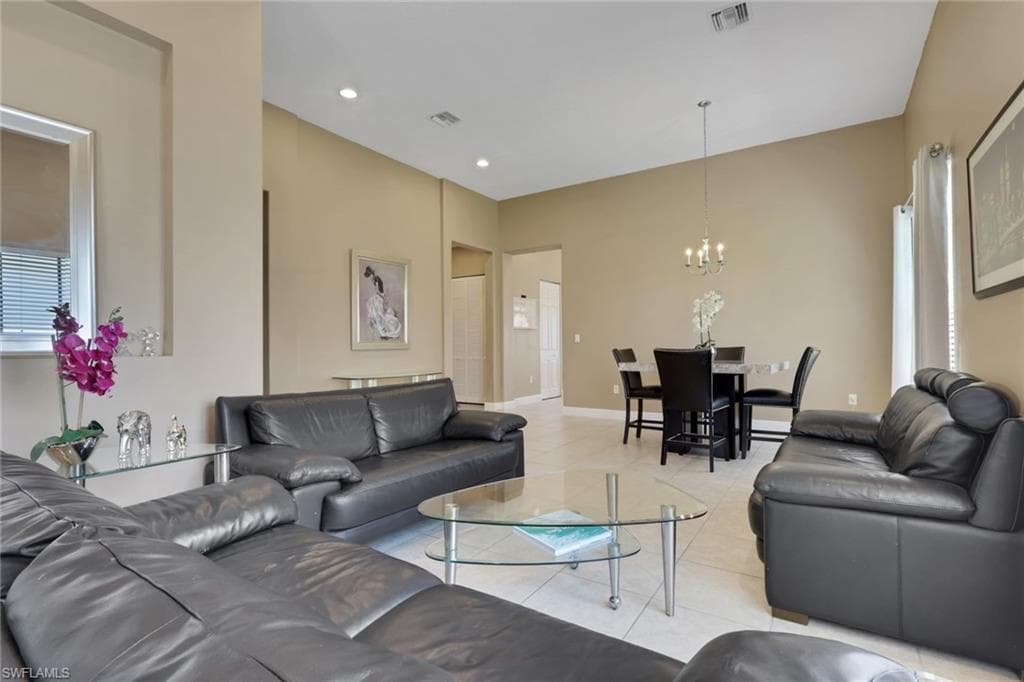 5386 Ferrari AVE-14