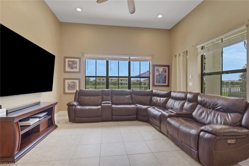 5386 Ferrari AVE-10