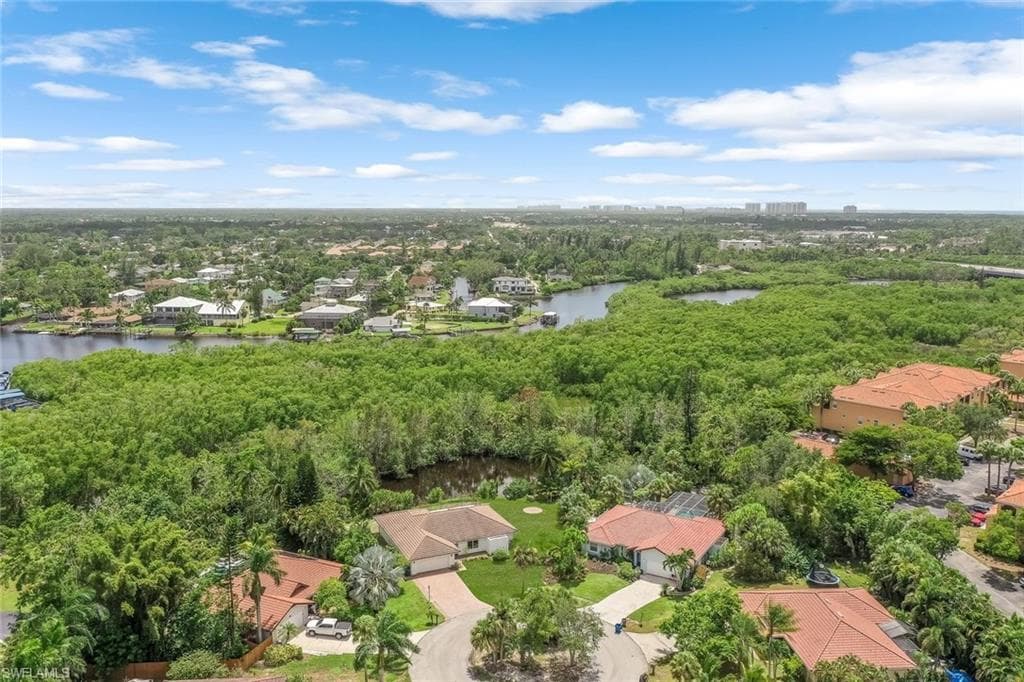 27164 Edenbridge Ct, Bonita Springs, FL 34135-4