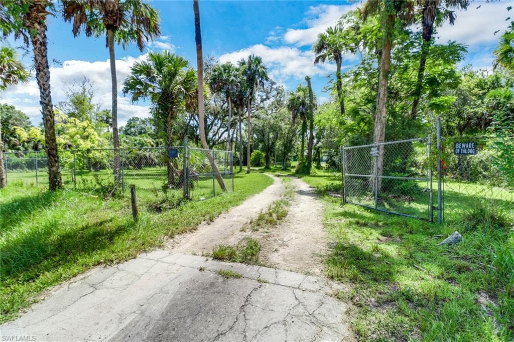 Property Image 33