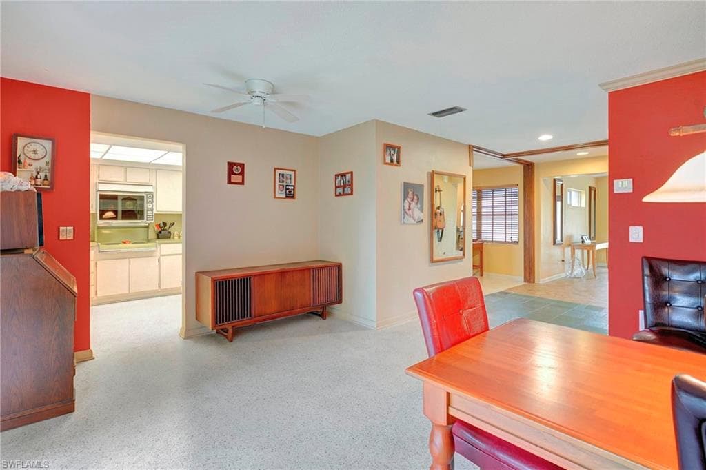 5541 Winkler Rd, Fort Myers, FL 33919-13