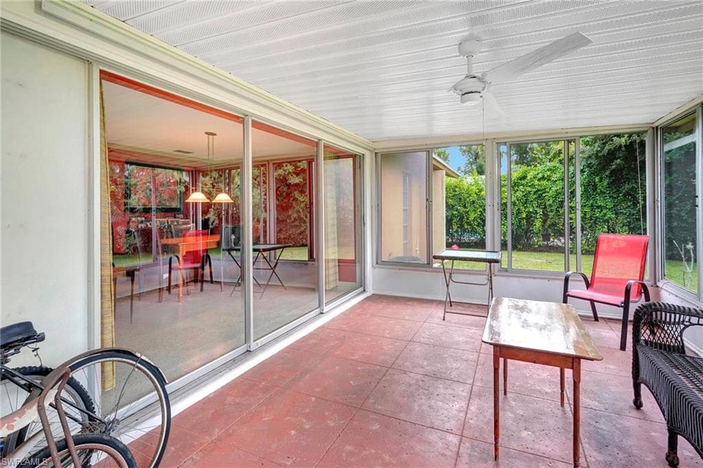 5541 Winkler Rd, Fort Myers, FL 33919-34