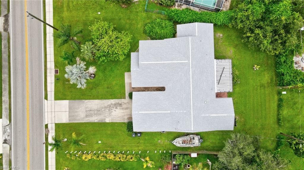 5541 Winkler Rd, Fort Myers, FL 33919-46
