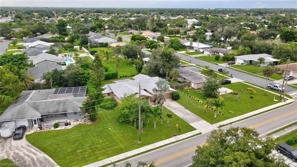 5541 Winkler Rd, Fort Myers, FL 33919-51