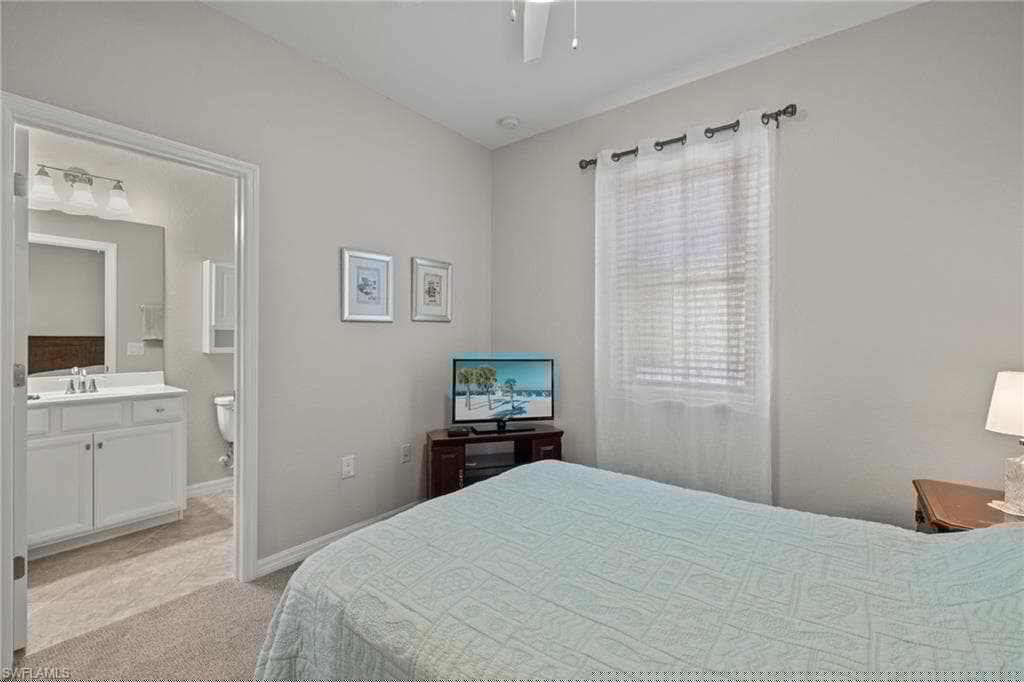 1600 Vizcaya Ln, Naples, FL 34113-19