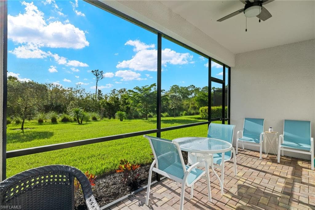 1600 Vizcaya Ln, Naples, FL 34113-26