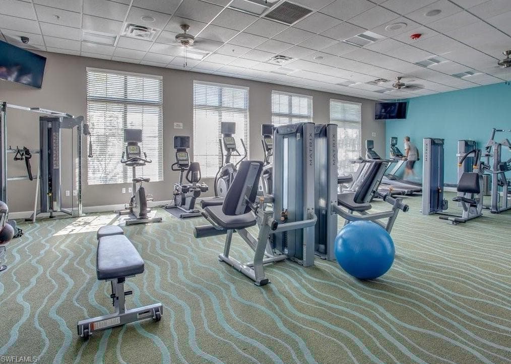 1600 Vizcaya Ln, Naples, FL 34113-39