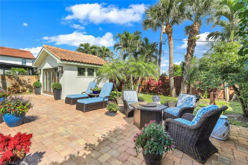 Property Image 28