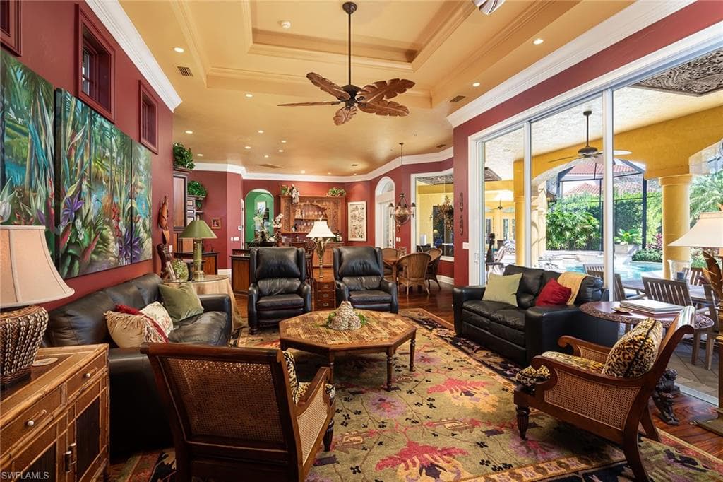 12062 Colliers Reserve Dr, Naples, FL 34110-18