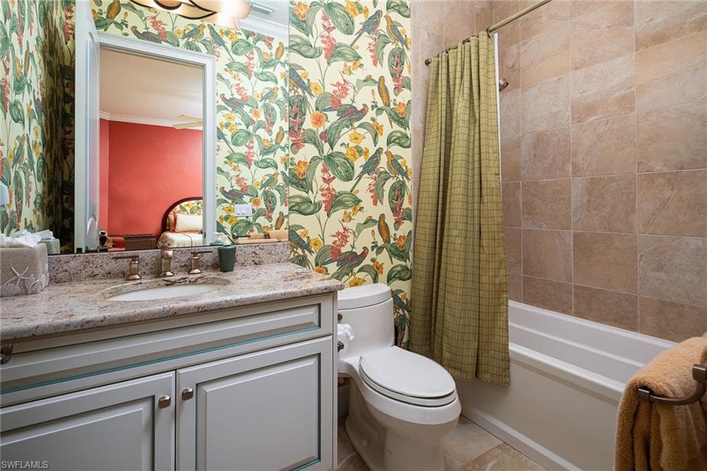 12062 Colliers Reserve Dr, Naples, FL 34110-40