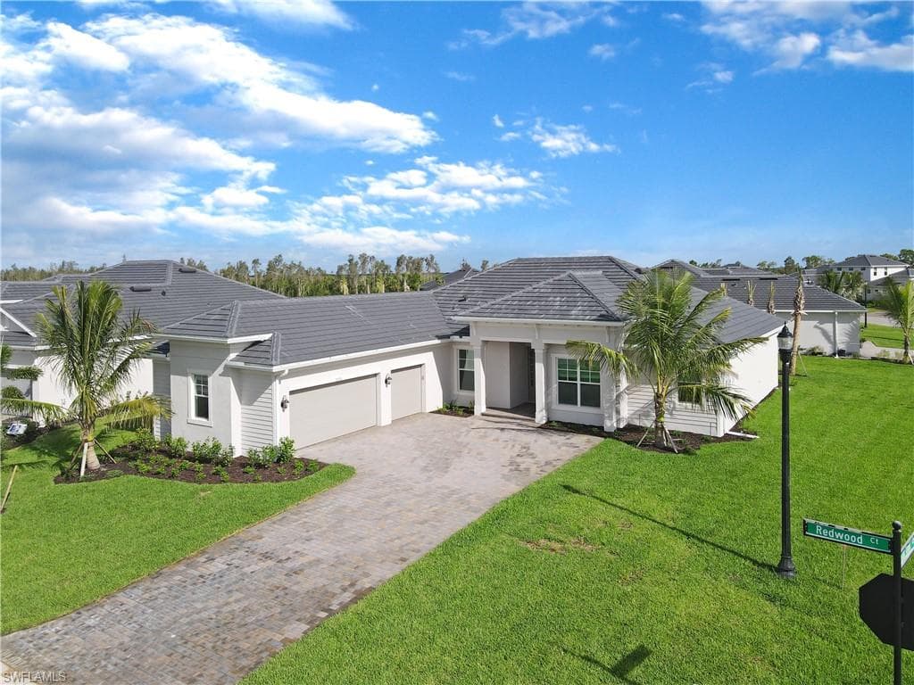 25155 Redwood Ct, Punta Gorda, FL 33955-2