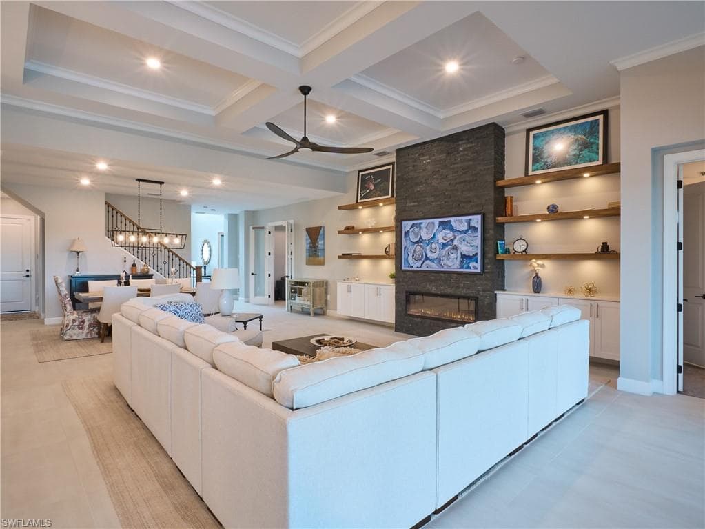 /property-images/225054011-2.jpg