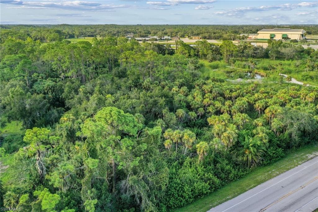 11731 Bayshore RD, NORTH FORT MYERS FL 33917-5