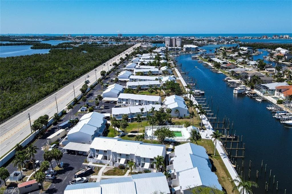 18006 San Carlos BLVD # 17, FORT MYERS BEACH FL 33931-37