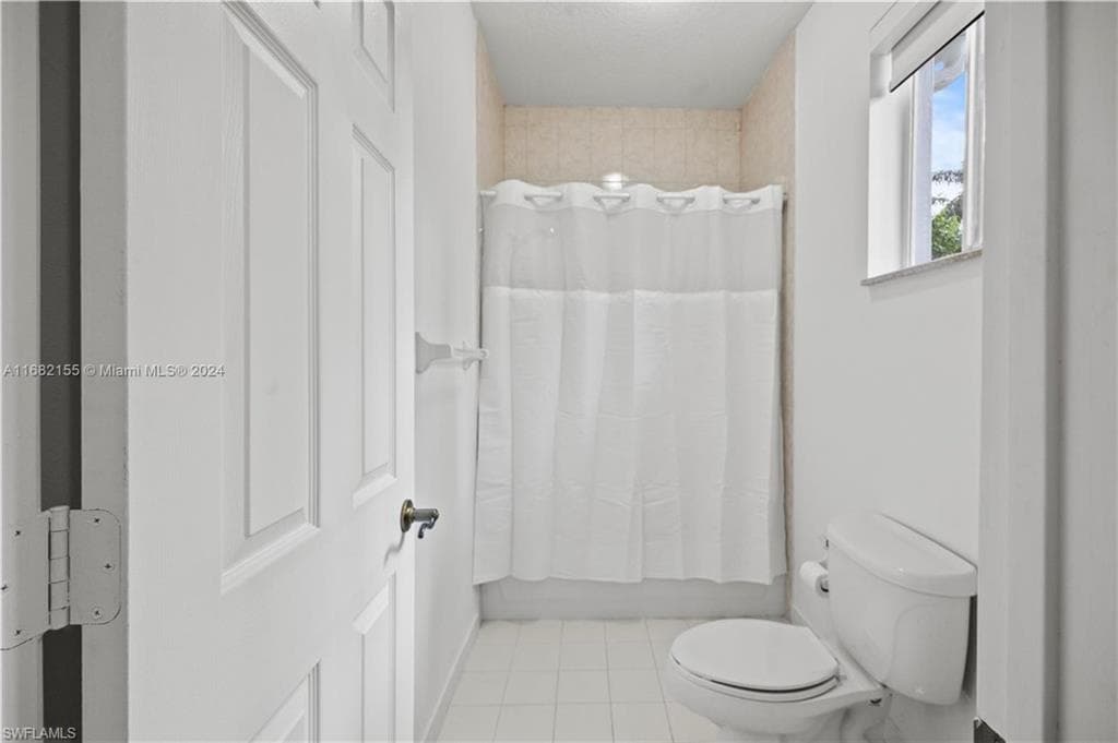 9663 SW 122 ST, MIAMI FL 33176-16