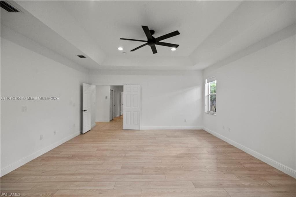 9663 SW 122 ST, MIAMI FL 33176-11