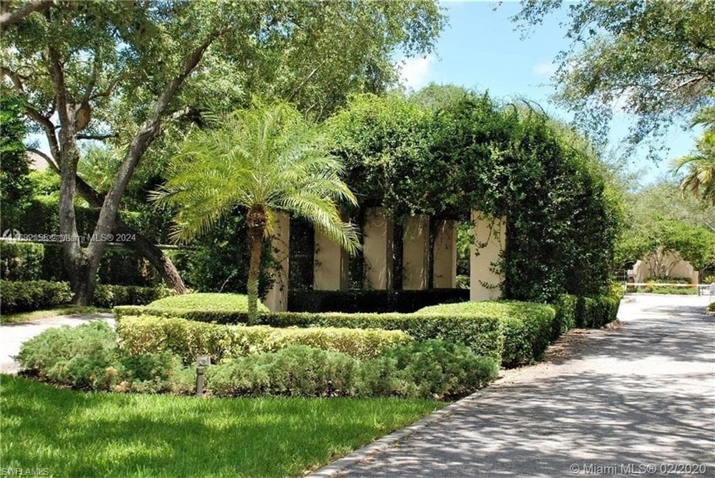 9663 SW 122 ST, MIAMI FL 33176-33