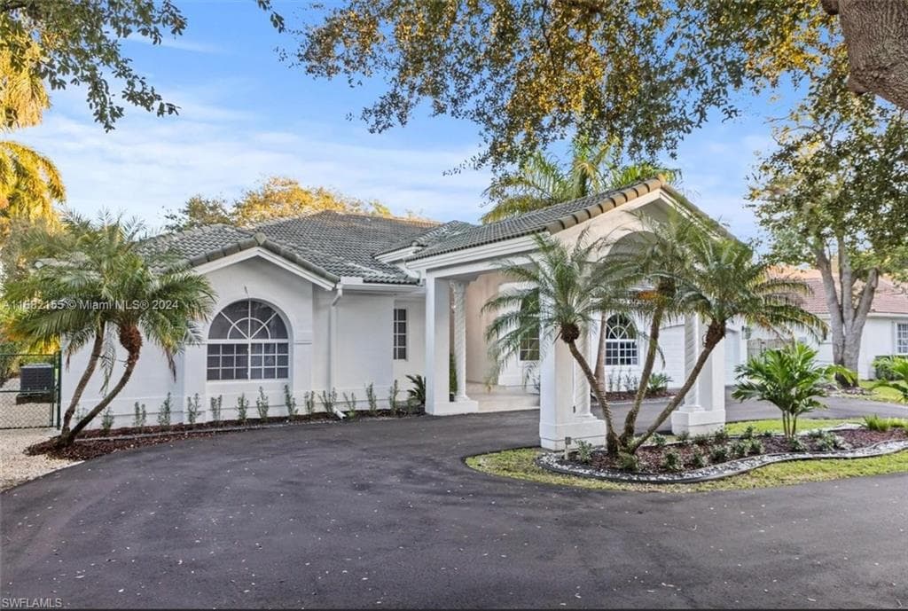 9663 SW 122 ST, MIAMI FL 33176-3