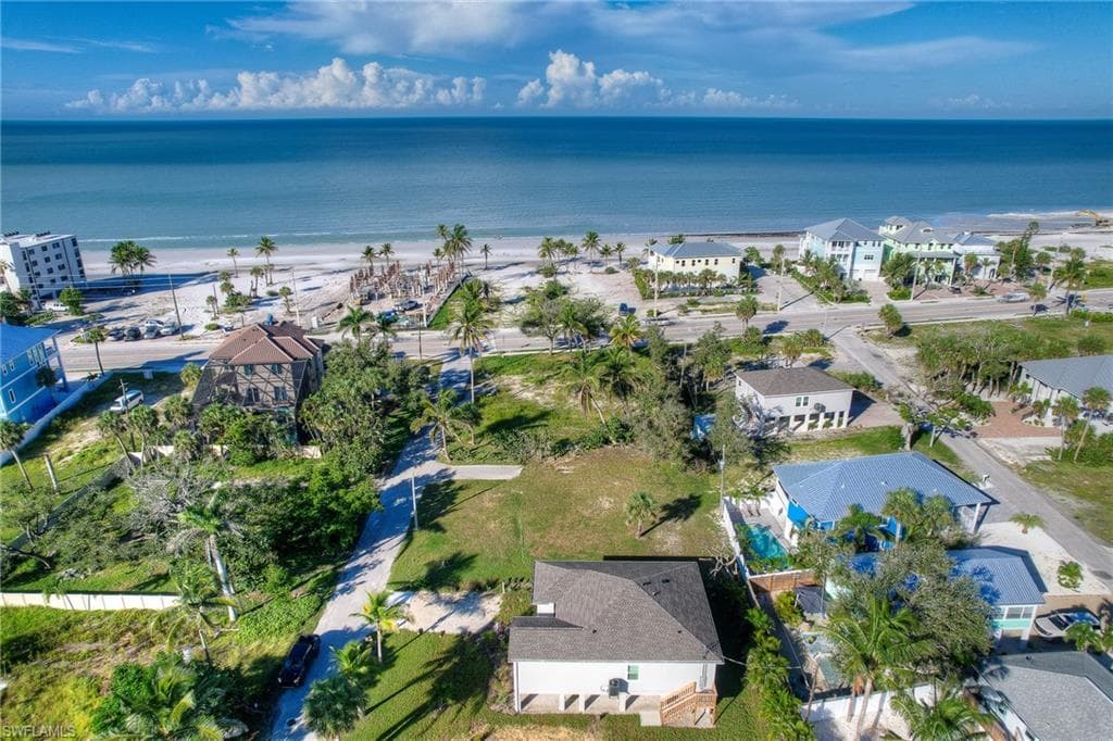 119 Sabal DR, FORT MYERS BEACH FL 33931-46