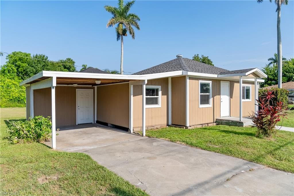 1157 4th WAY, NORTH FORT MYERS FL 33903-1