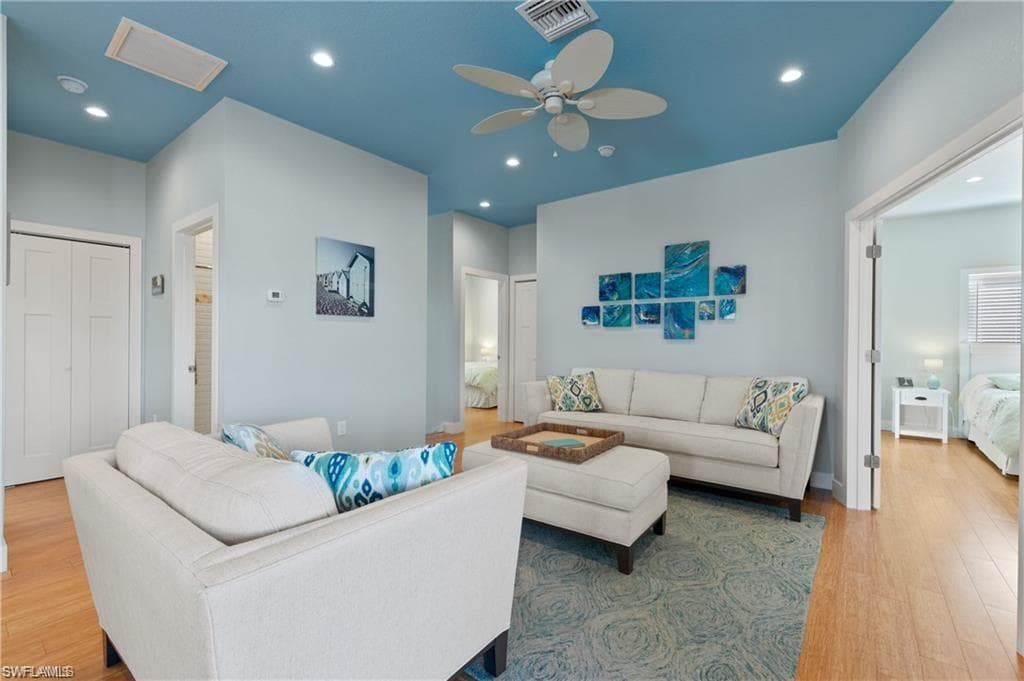 11467 Island AVE, MATLACHA FL 33993-7
