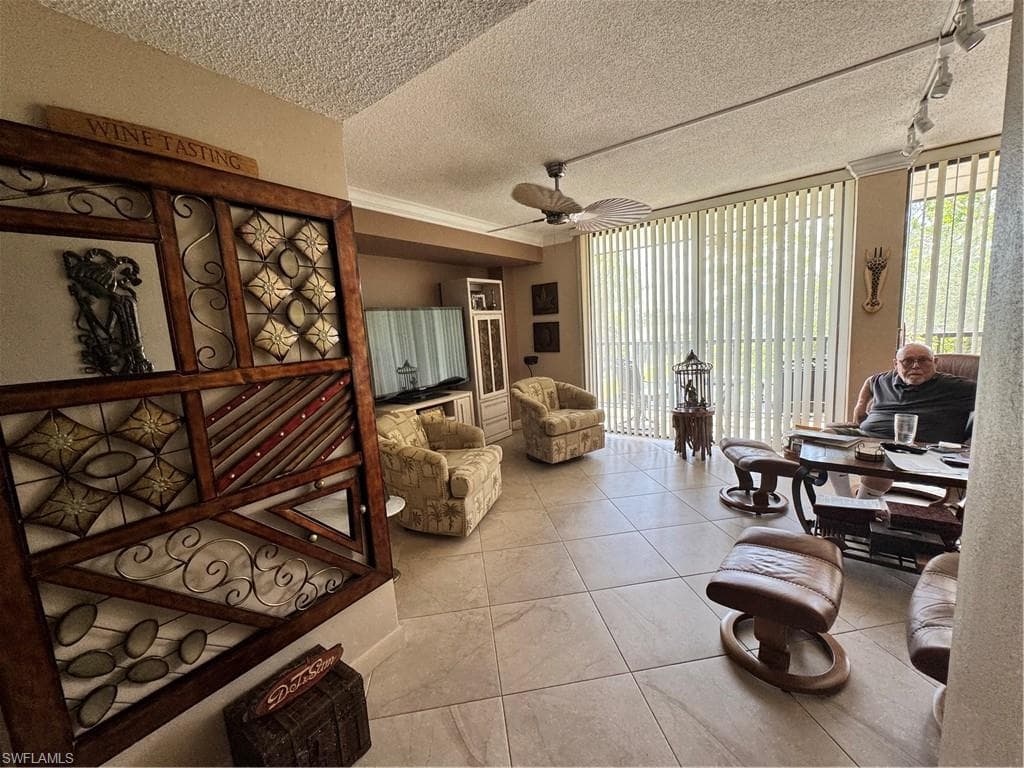 3490 N Key DR 308-22