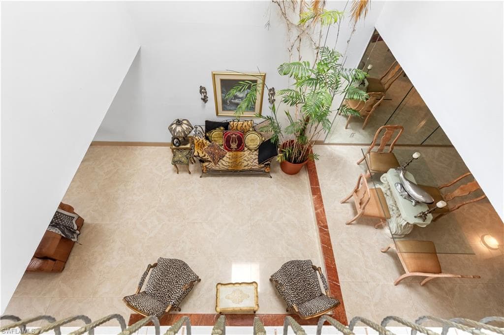 214 Poinciana Dr # 204, MIAMI BEACH FL 33160-10