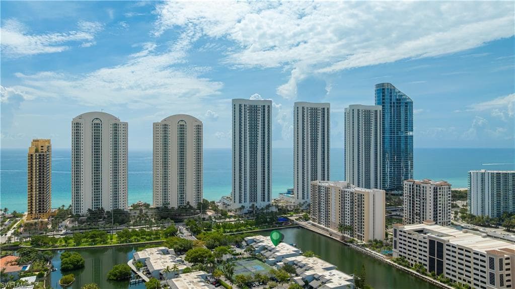 214 Poinciana Dr # 204, MIAMI BEACH FL 33160-7