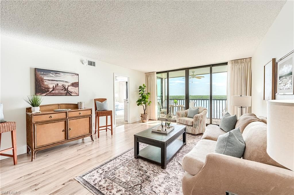 4253 Bay Beach LN # C3, FORT MYERS BEACH FL 33931-24