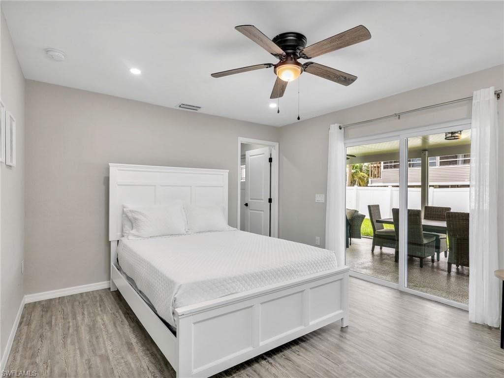 195 Hibiscus DR, FORT MYERS BEACH FL 33931-17