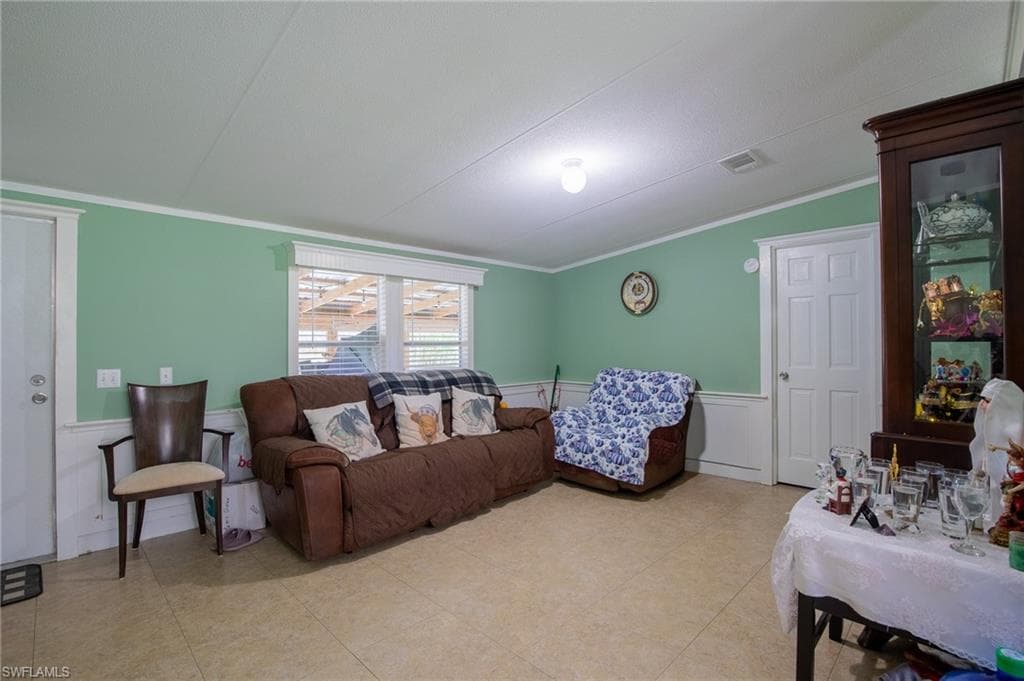 1856 Tampa AVE, CLEWISTON FL 33440-10