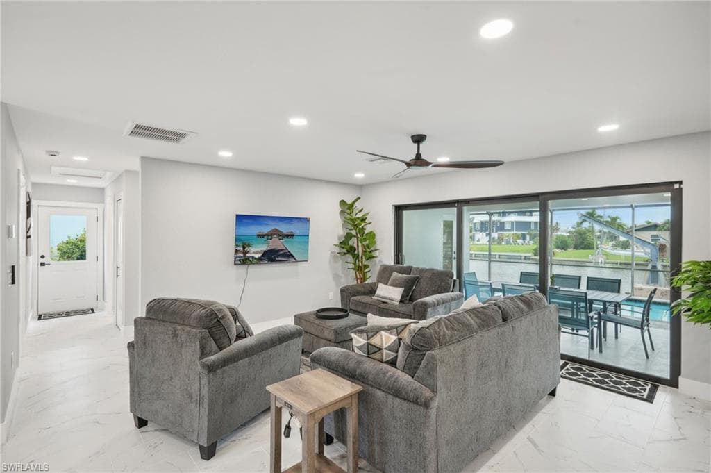 268 Ibis ST-4