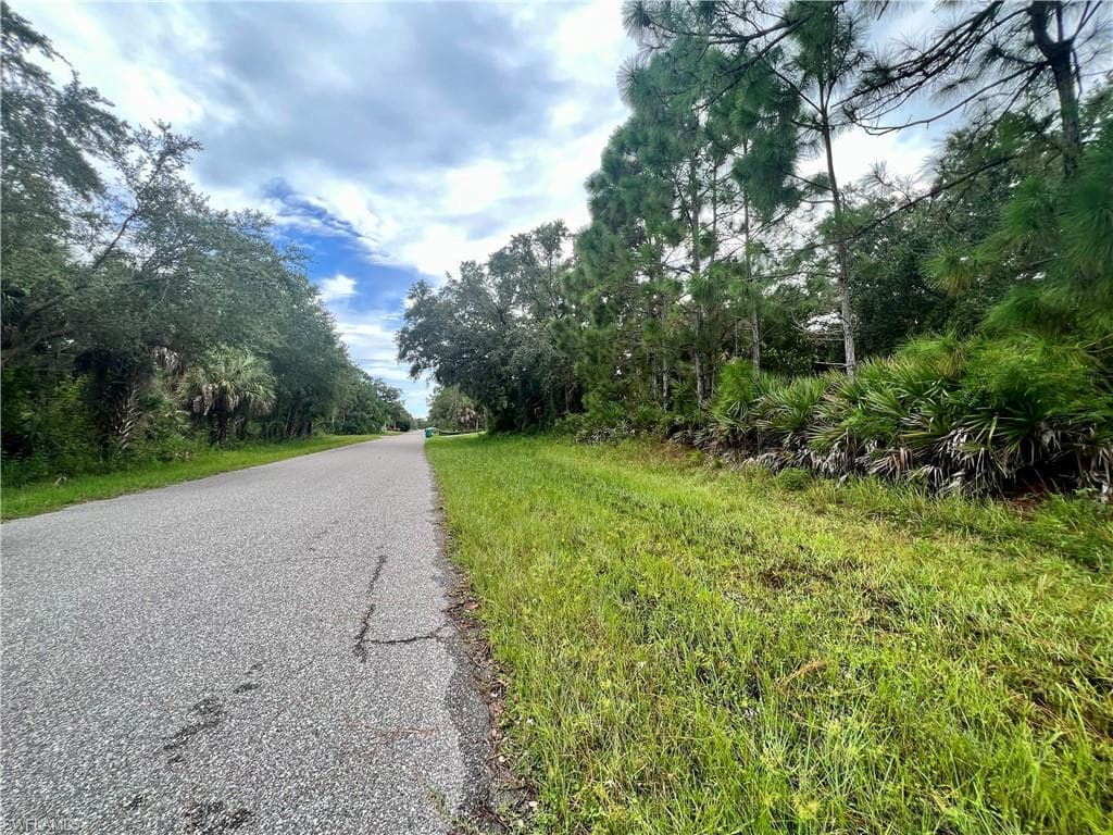 5299 Hoffman ST, PORT CHARLOTTE FL 33981-2