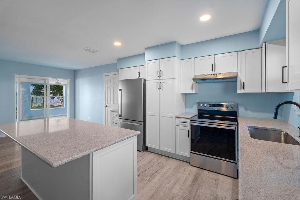 2504 Bayshore DR-6