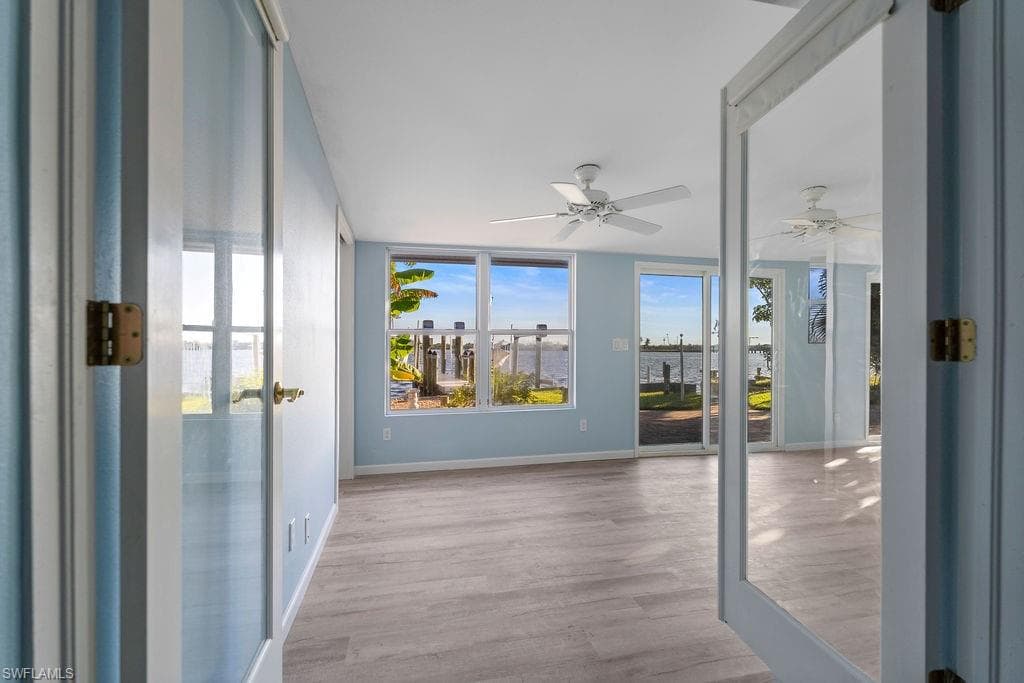 2504 Bayshore DR-13