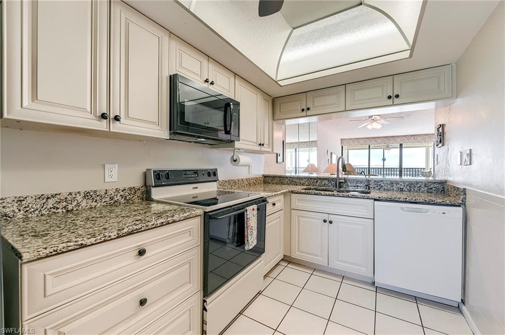 8400 Estero BLVD # 903, FORT MYERS BEACH FL 33931-11