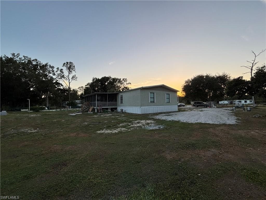 7993 Ebson DR, NORTH FORT MYERS FL 33917-6