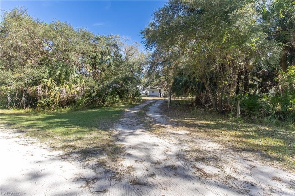 1198 Silver Fox LN, LABELLE FL 33935-18