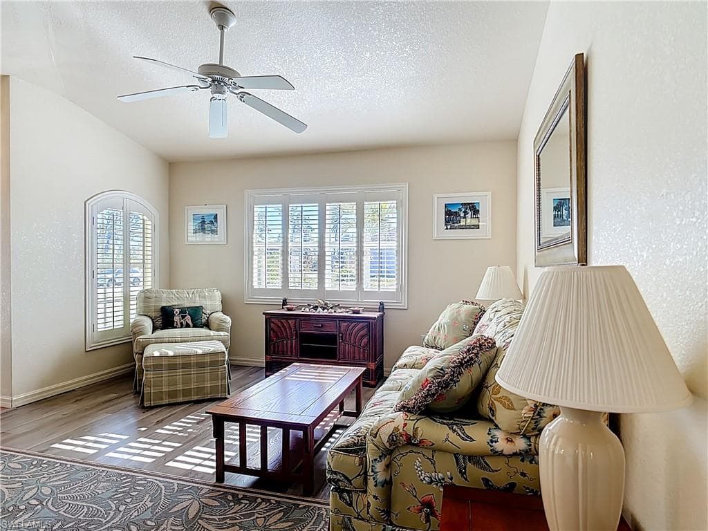 103 Wahoo DR, ROTONDA WEST FL 33947-10