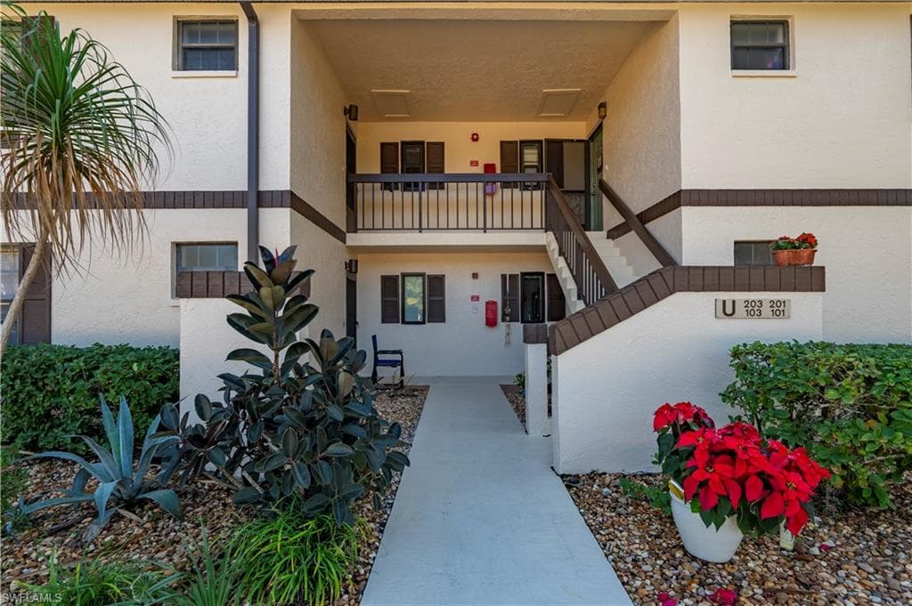 19505 Quesada AVE # U203, PORT CHARLOTTE FL 33948-1