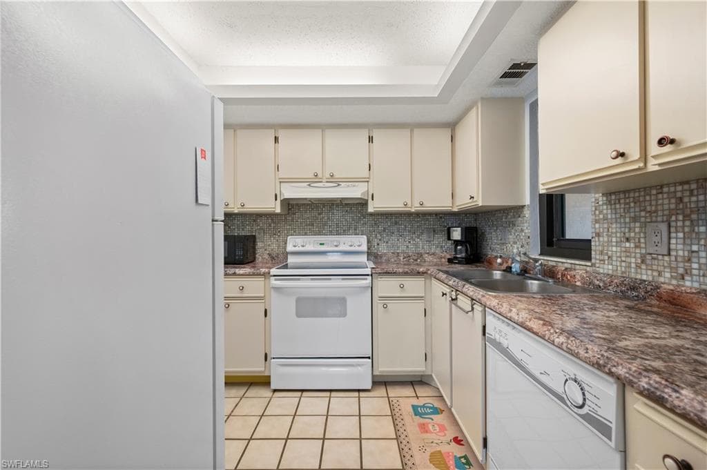 19505 Quesada AVE # U203, PORT CHARLOTTE FL 33948-12