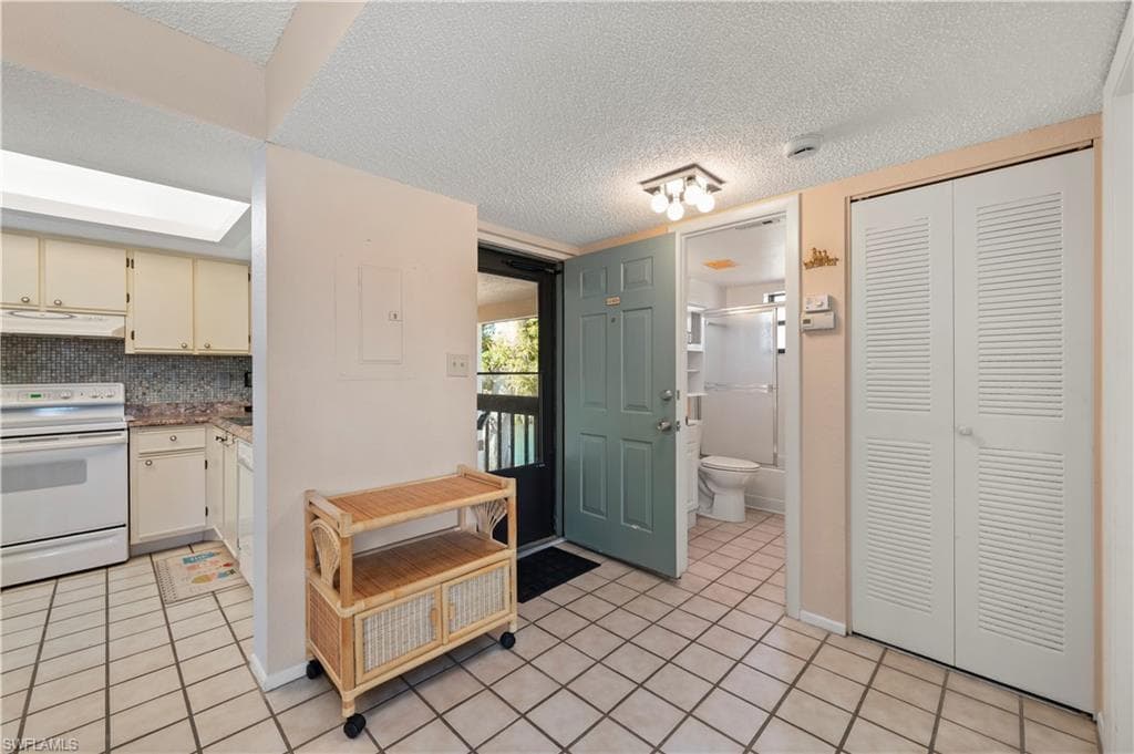 19505 Quesada AVE # U203, PORT CHARLOTTE FL 33948-3