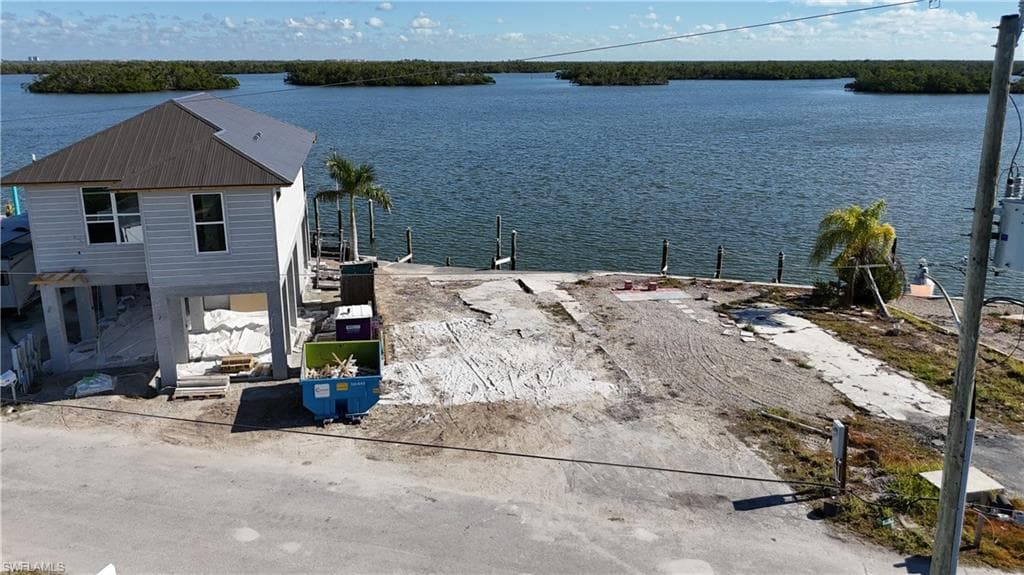63 Emily LN, FORT MYERS BEACH FL 33931-3