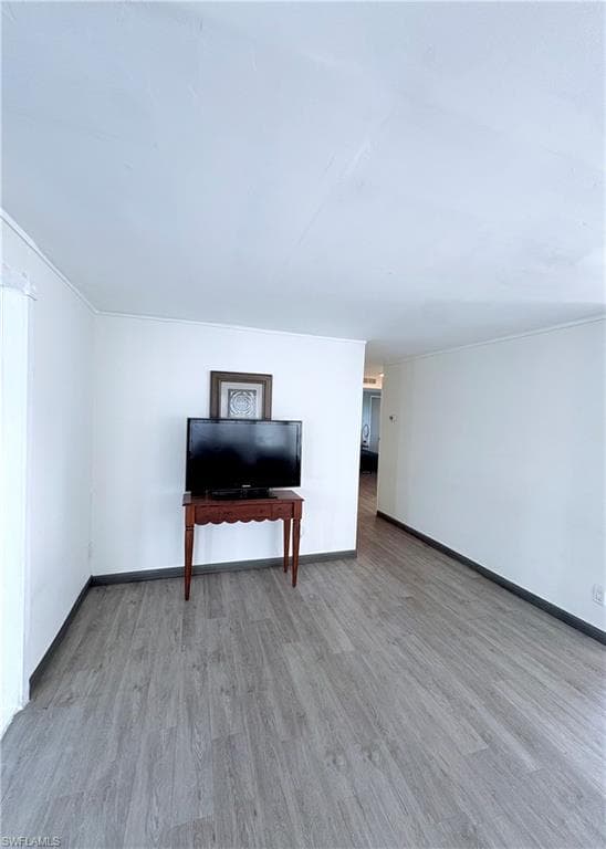 3112 Running Deer DR-9
