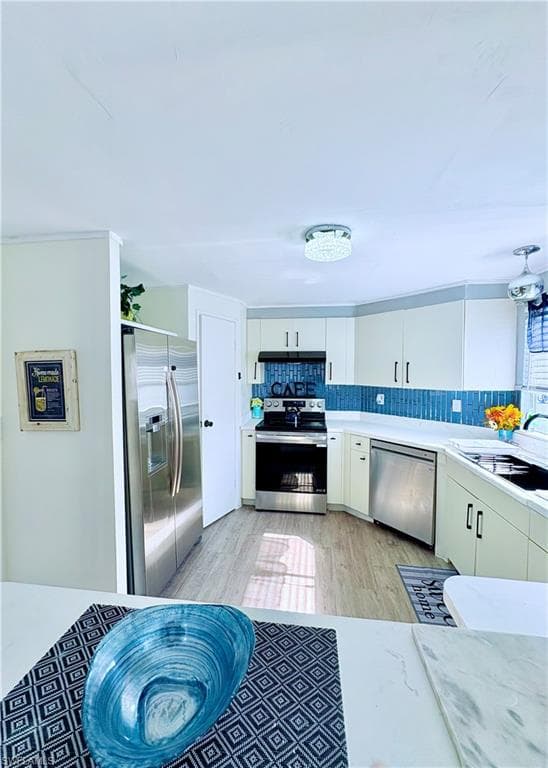 3112 Running Deer DR-13