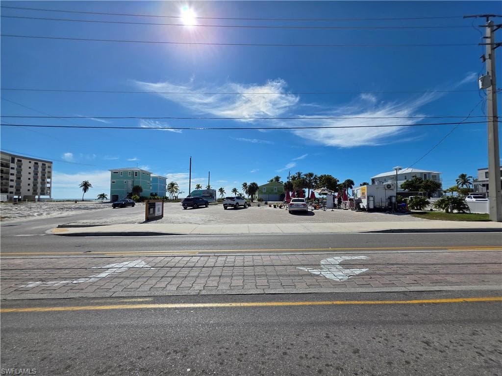 2450 Estero BLVD-9