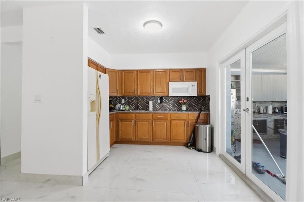 6800 SW 28th AVE, MIAMI FL 33147-13