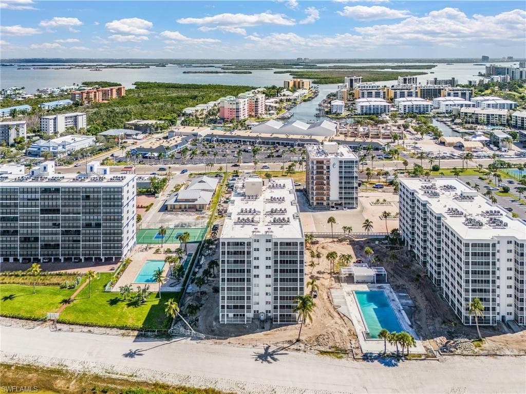 7146 Estero BLVD 816-2