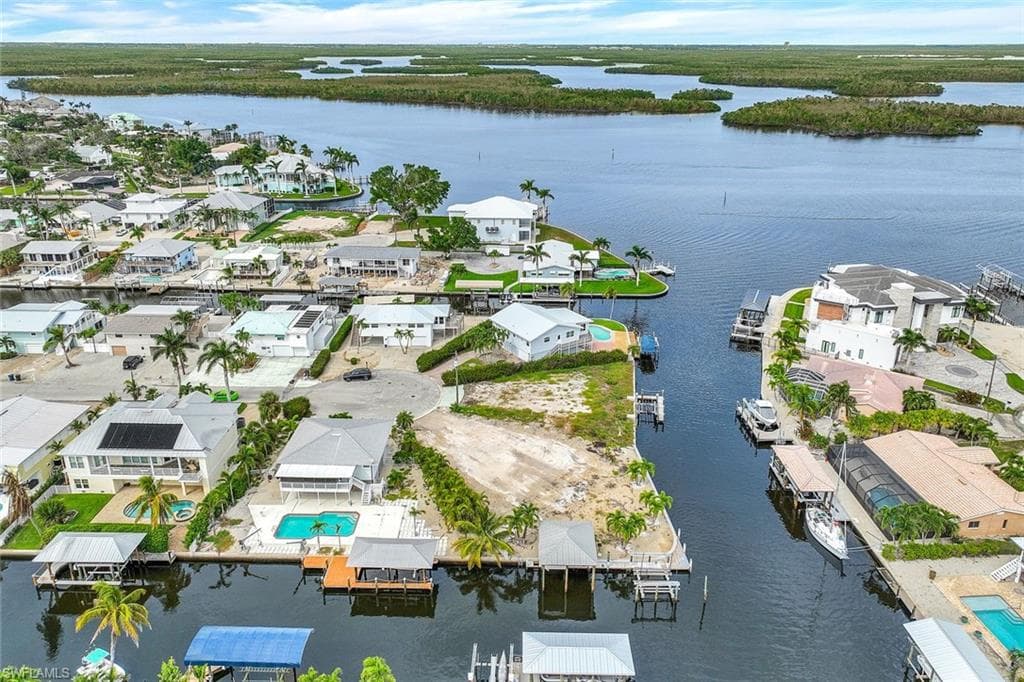20 Avenida Carita, FORT MYERS BEACH FL 33931-8
